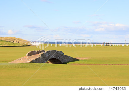 St Andrews Old Course 44743083