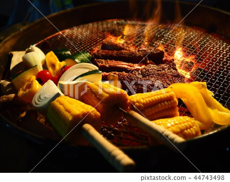 烤肉 戶外 燒烤 44743498