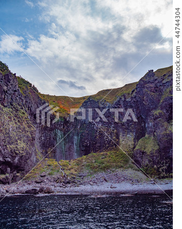 Hokkaido Shiretoko Peninsula Cruise Furepe Falls 44744304