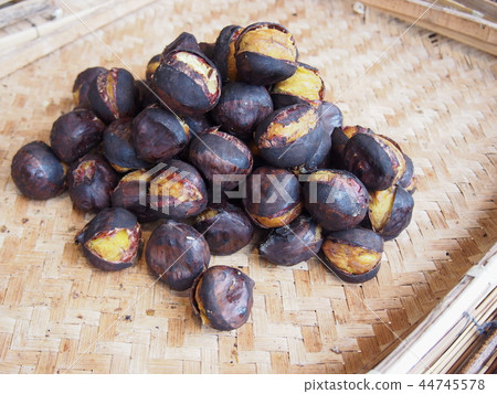 烤栗子烤栗子 烤栗子烤栗子 44745578