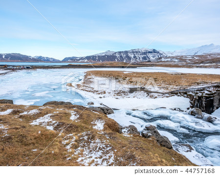 Kirkjufellfoss waterfall in winter, Iceland 44757168
