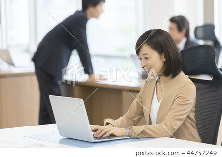 Woman business scene office Woman business scene office 44757249