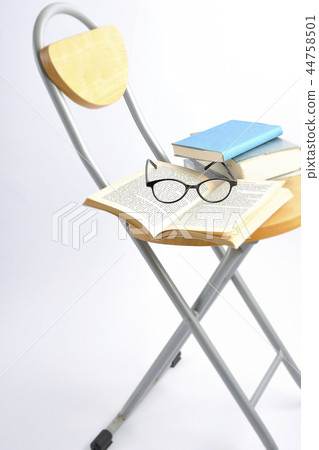 Reading time 44758501