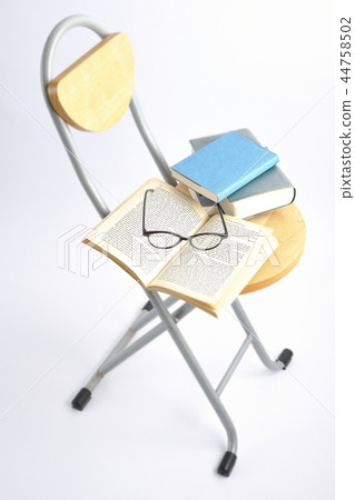 Reading time 44758502