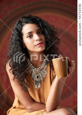 Beautful Hispanic woman Beautful Hispanic woman 44759396