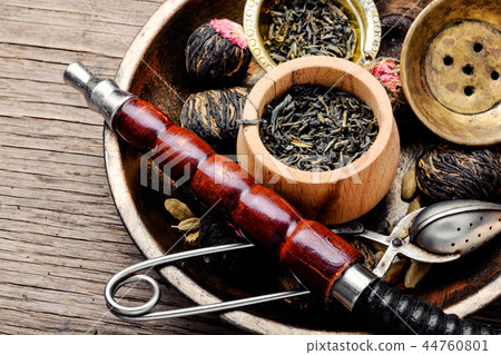 Hookah with aroma tea 44760801