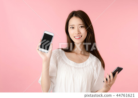 女性比較智能手機 44761621