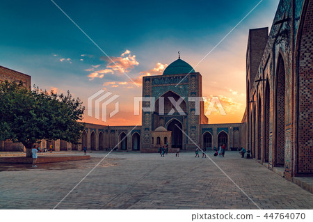 Kalyan Mosque in Bukhara Kalyan Mosque in Bukhara 44764070
