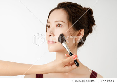 Makeup Makeup 44765635