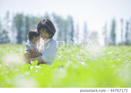 土豆領域的父母和孩子 44767172