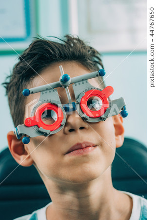 Ophthalmology. Visual Chart 44767650