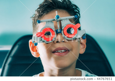 Ophthalmology. Visual Chart 44767651