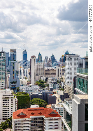 泰國曼谷,Asoke地區,建築縣,藍天,藍天,Sukhumvit地區,中心城市,商業區 泰國曼谷,Asoke地區,建築縣,藍天,藍天,Sukhumvit地區,中心城市,商業區 44777203