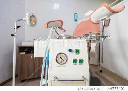 Gynecological cabinet in modern clinic 44777401