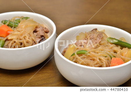 美味的土豆和土豆 美味的土豆和土豆 44780410