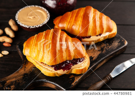 Peanut butter and jelly sandwich 44780981