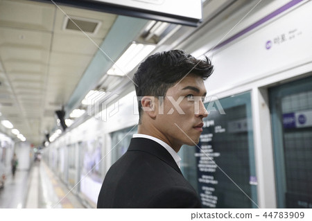地鐵工人 地鐵工人 44783909