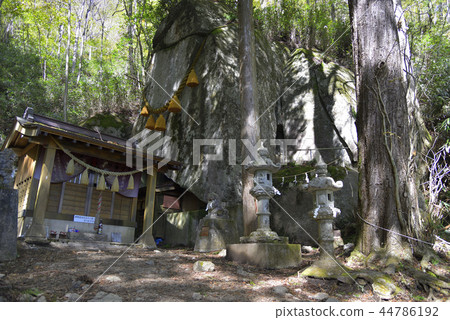 山梨縣山中湖村[Ishiwari Shrine] 44786192