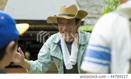 Grandpa and grandson Grandpa and grandson 44789317