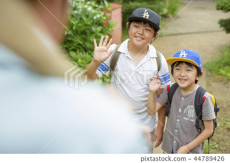 Boy in summer vacation Boy in summer vacation 44789426