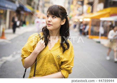 Women who enjoy drinking alone 44789944