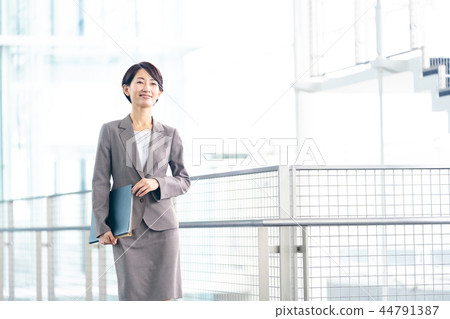 女商人 44791387