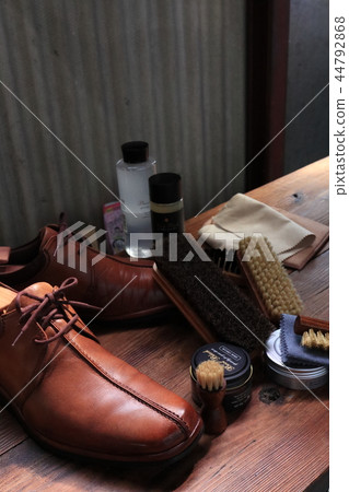 Care of leather shoes 44792868