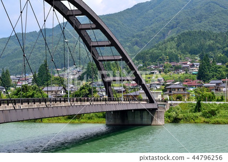 靠近Atera山谷的入口 靠近Atera山谷的入口 44796256