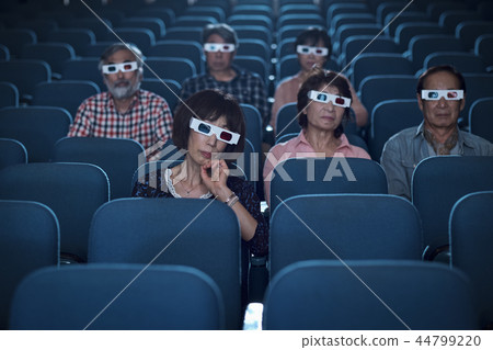 觀眾觀看3D電影 44799220