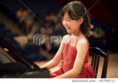 Piano recital Piano recital 44799512
