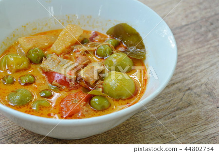 spicy boiled roasted duck meat with curry spicy boiled roasted duck meat with curry 44802734