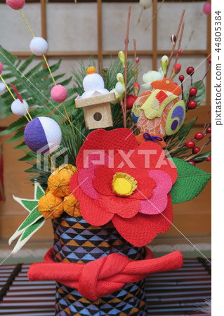 Ikebana New Year Decoration Ikebana New Year Decoration 44805384