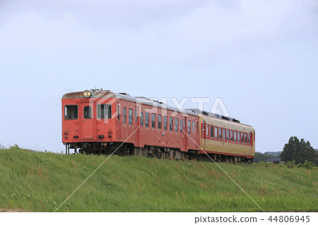 五十鈴鐵路快車（Kiha 52 + Kiha 28） 44806945