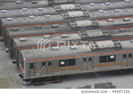 Musashino Line 205 series trains traveling to Indonesia (4th train) Musashino Line 205 series trains traveling to Indonesia (4th train) 44807188