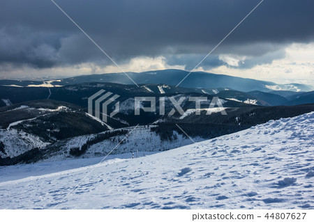 Winter with snow in the Giant Mountains 44807627