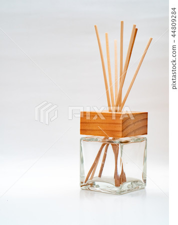 Aromatic bottle Aromatic bottle 44809284