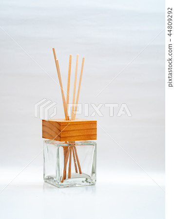 Aromatic bottle Aromatic bottle 44809292