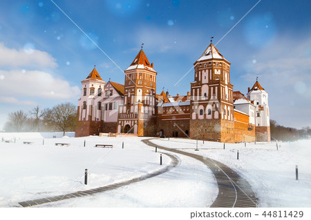 Grand view to Castle of Mir, Minsk Region, Belarus. 44811429