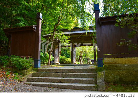 Yamadera Tateishi-ji Temple Tsutomumon 44815138