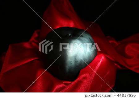 Black apple and red cloth 1 44817650