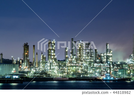 Factory night view 44818982