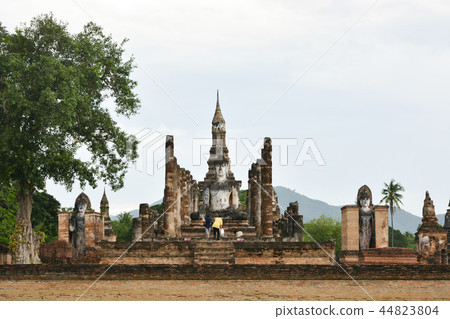 Historical park Historical park 44823804