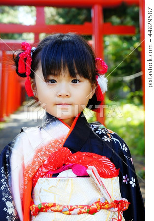 Shichigosan girl 44829587