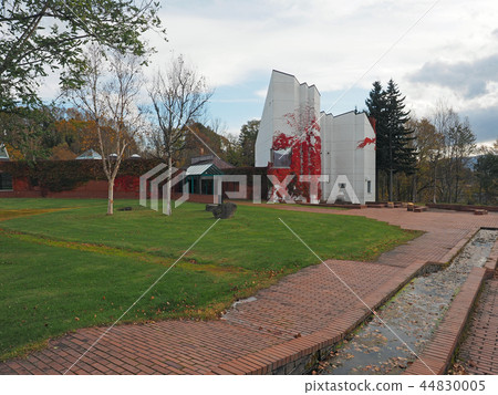 Niseko Town Arishima Memorial Hall 44830005