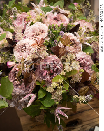 flower arrangement flower arrangement 44830108