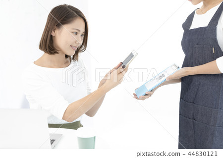 無現金支付,智能手機支付 無現金支付,智能手機支付 44830121