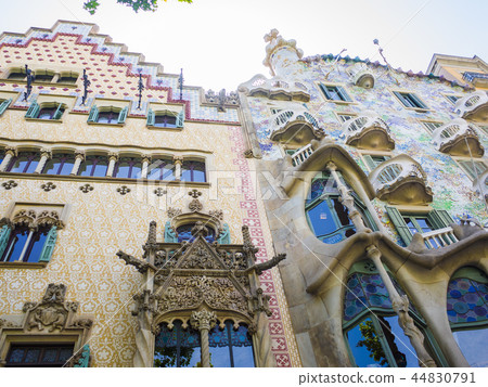 Casa Amatriel Casa Batlló Casa Amatriel Casa Batlló 44830791