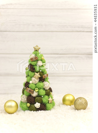Christmas tree, decorative Christmas tree. Christmas tree, decorative Christmas tree. 44835931