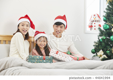 Family, Christmas, Korean 44841994