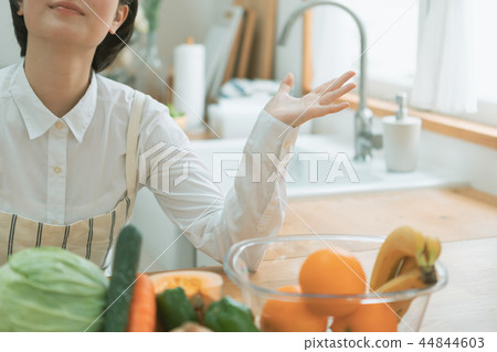 主婦 家庭主婦 中式料理 44844603